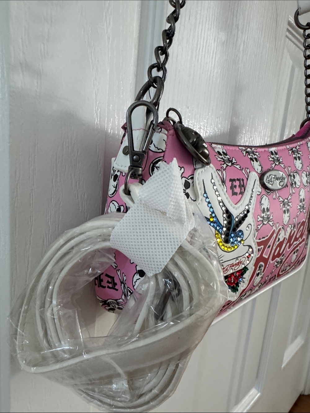 Ed Hardy Pink Skull Print Mini Shoulder Bag Crossbody bag NWT - Picture 3 of 9